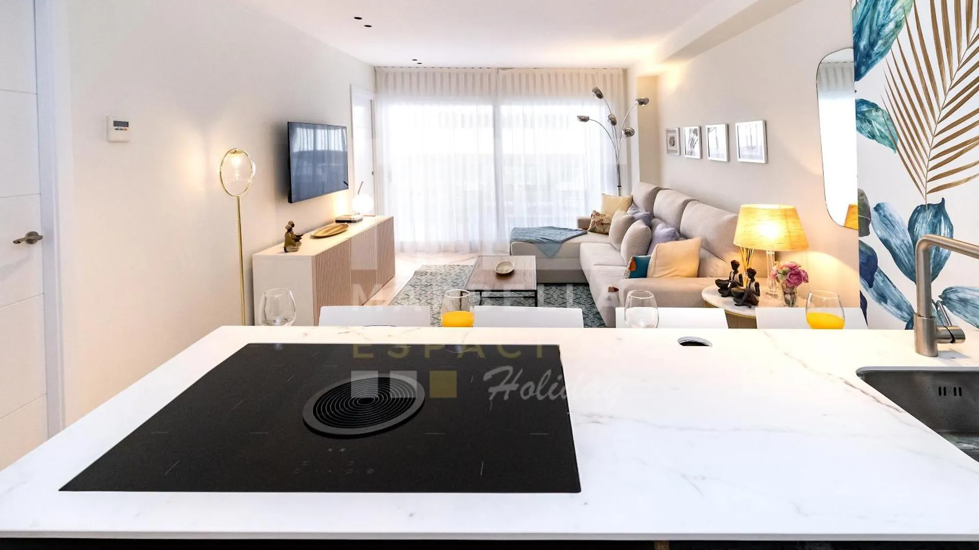 751, Renovated 2 Beedroom Apartment, Second Line Of The Beach, Wifi, Parkinging Marbella 0*,  Spain