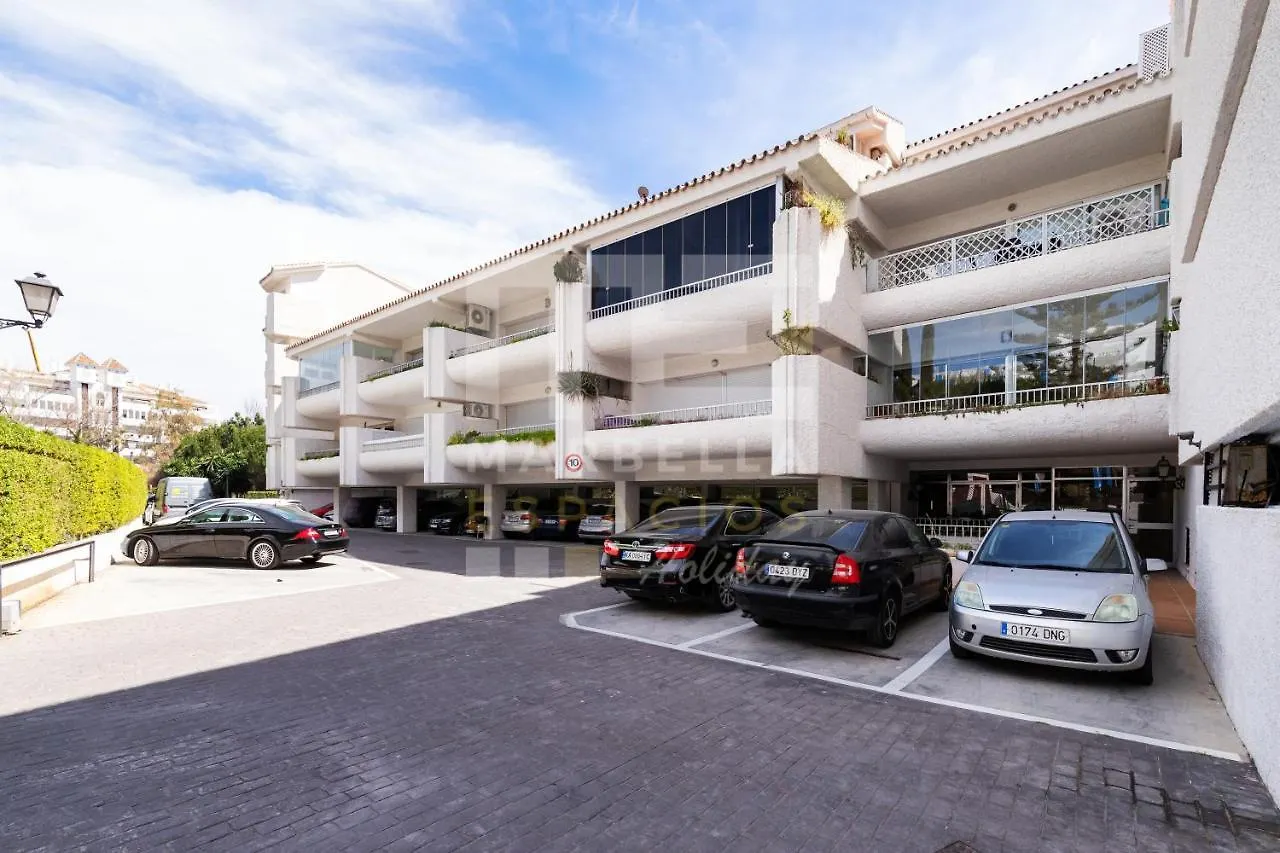 شقة 751, Renovated 2 Beedroom Apartment, Second Line Of The Beach, Wifi, Parkinging ماربيا إسبانيا