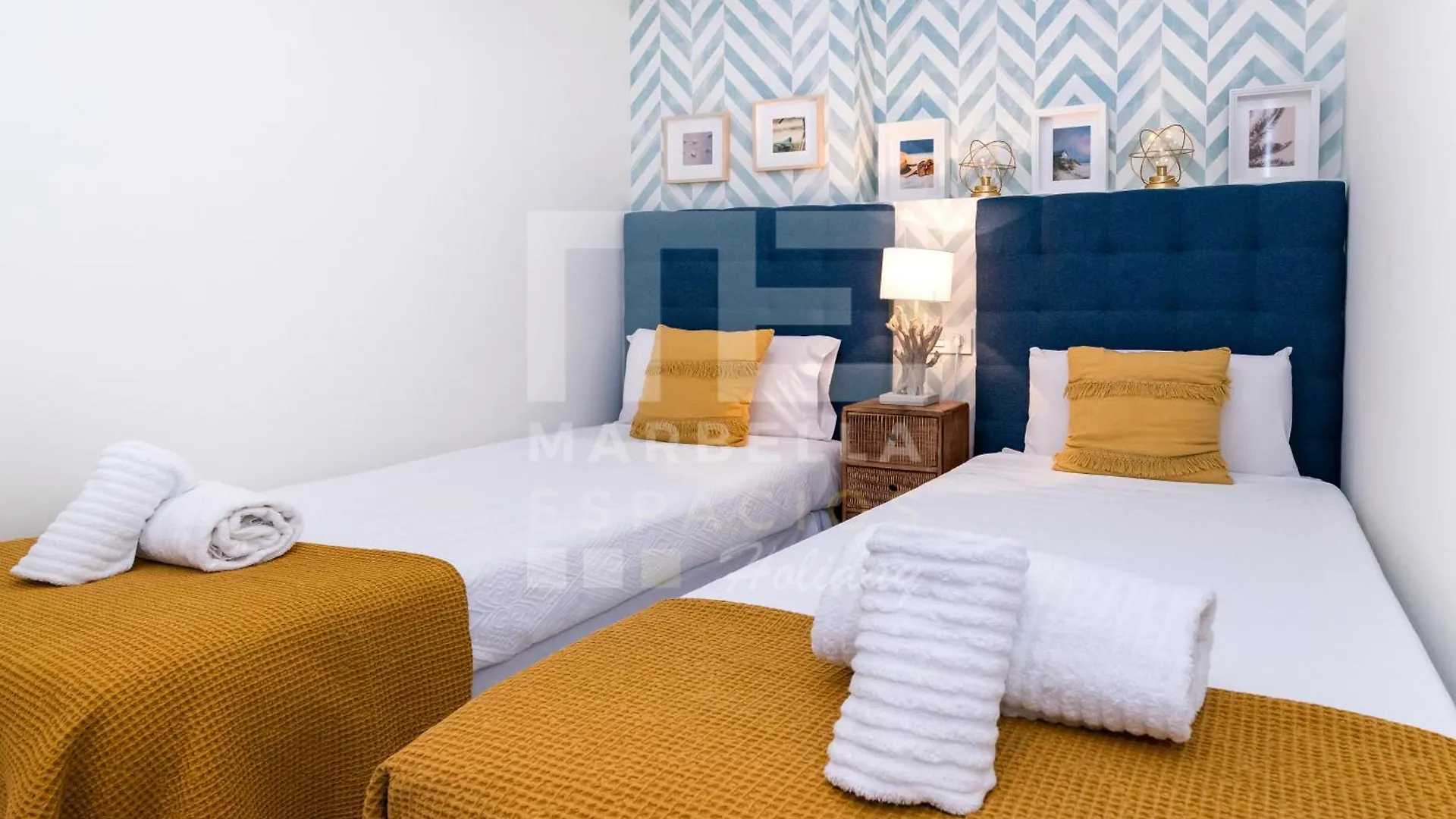 751, Renovated 2 Beedroom Apartment, Second Line Of The Beach, Wifi, Parkinging ماربيا إسبانيا