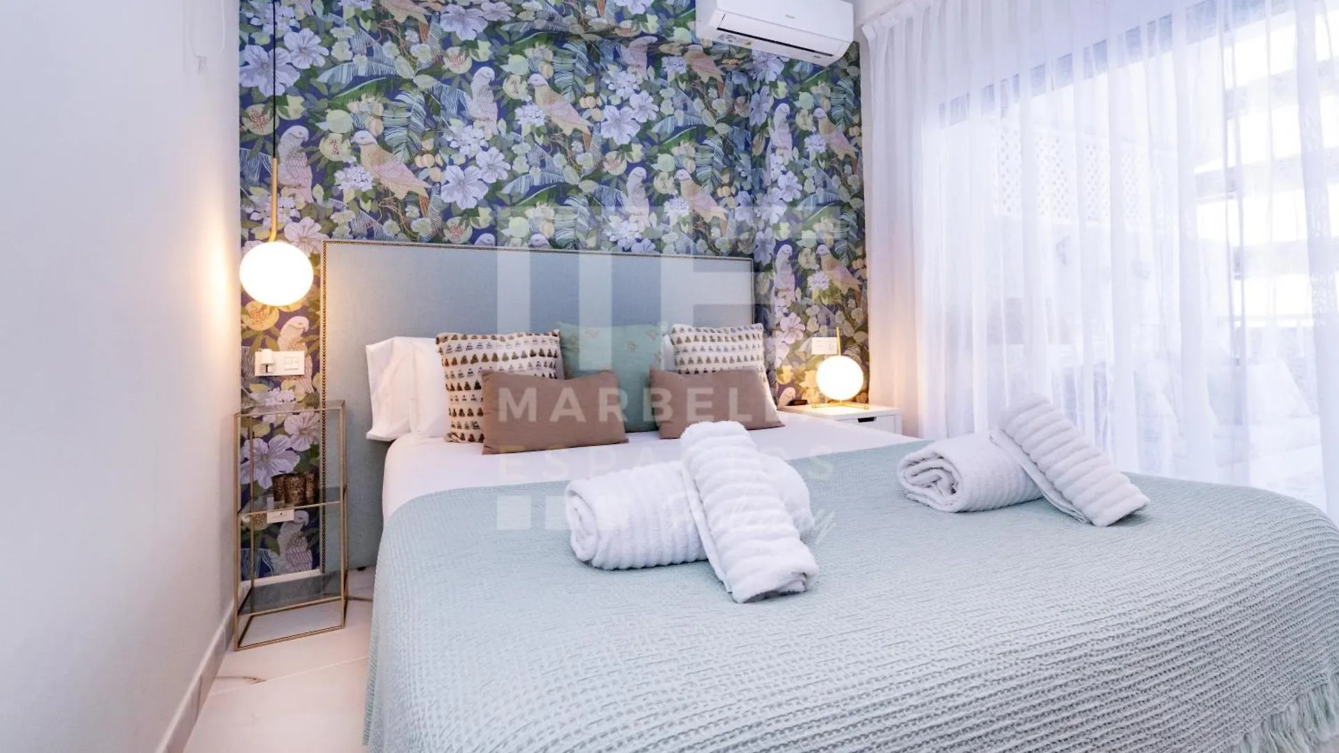 751, Renovated 2 Beedroom Apartment, Second Line Of The Beach, Wifi, Parkinging ماربيا